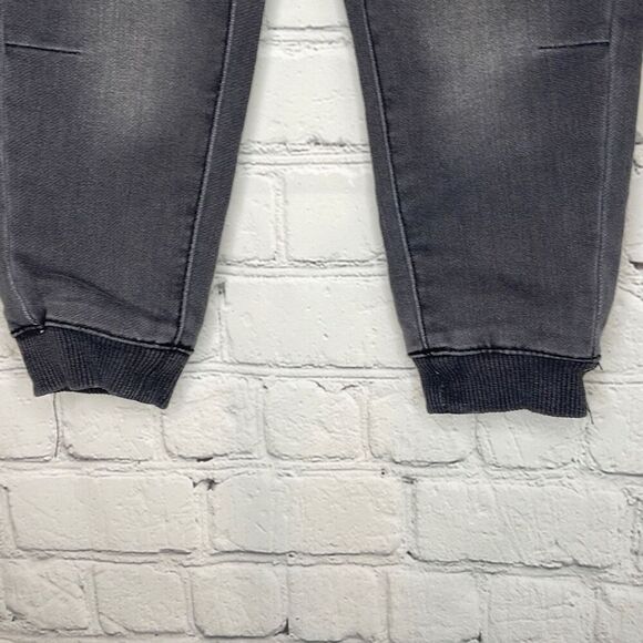 Levi’s Infants Black Knit Jogger Jeans size 18 Months NEW with tag - Picture 2 of 6